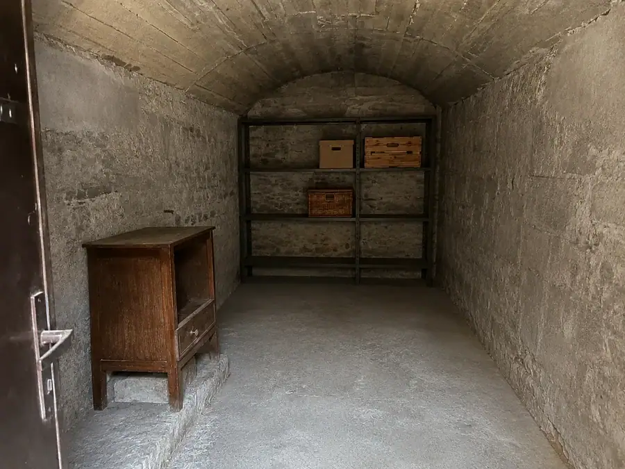Cave rangée et organisée après enlèvement d’encombrants