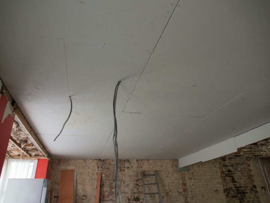 Top Renovation Tips for a Stunning Home Makeover