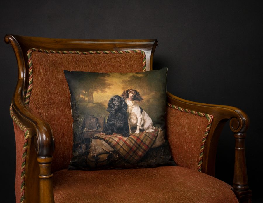 Gundogs ready for work, cushion - Image 2