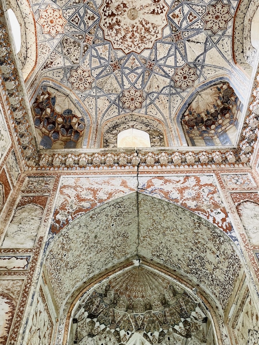 abdulaziz_khan_madrasah_interior_bukhara