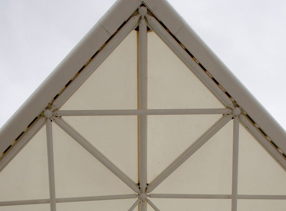 kanopi membrane, puncak, arsitektur modern