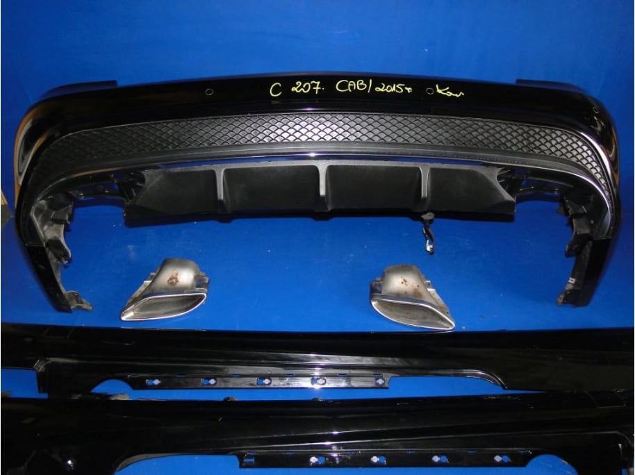 MERCEDES E KLASA W207 COUPE LIFT ZDERZAK AMG PROGI - obrazek 3