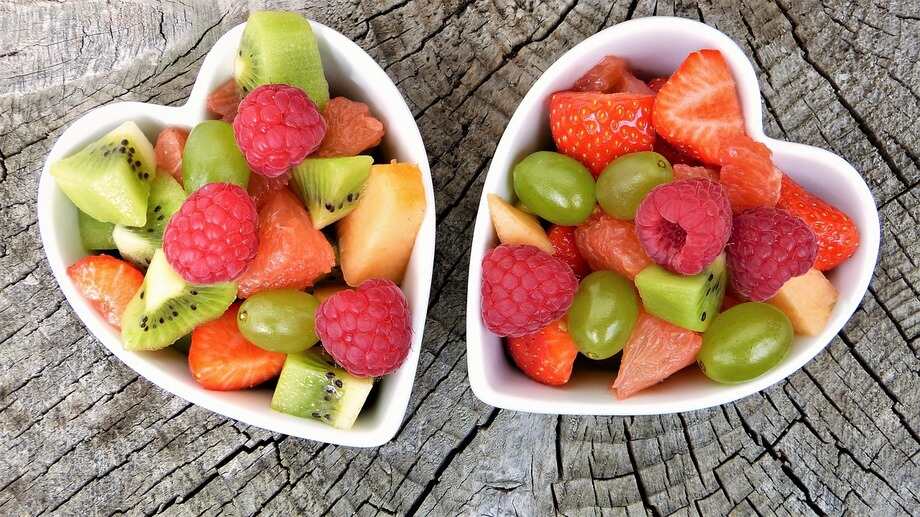 Bol de fruits (aliments détox)