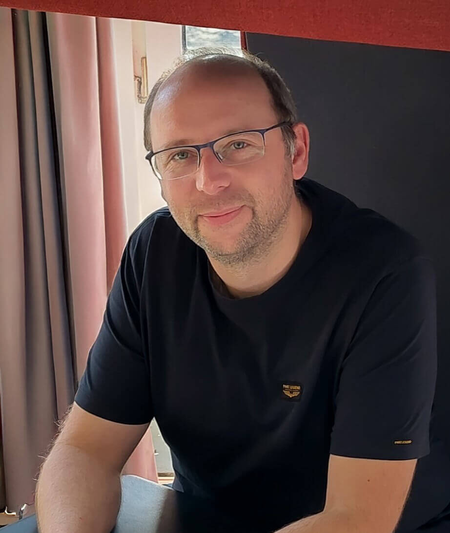 MEIN JOB BIBLIOTHEK: Dr. Jan Gerd Wilkens Interview mit Dr. Jan Gerd Wilkens MEIN JOB BIBLIOTHEK: Stimmen aus der Bibliotheks-Community, Porträt