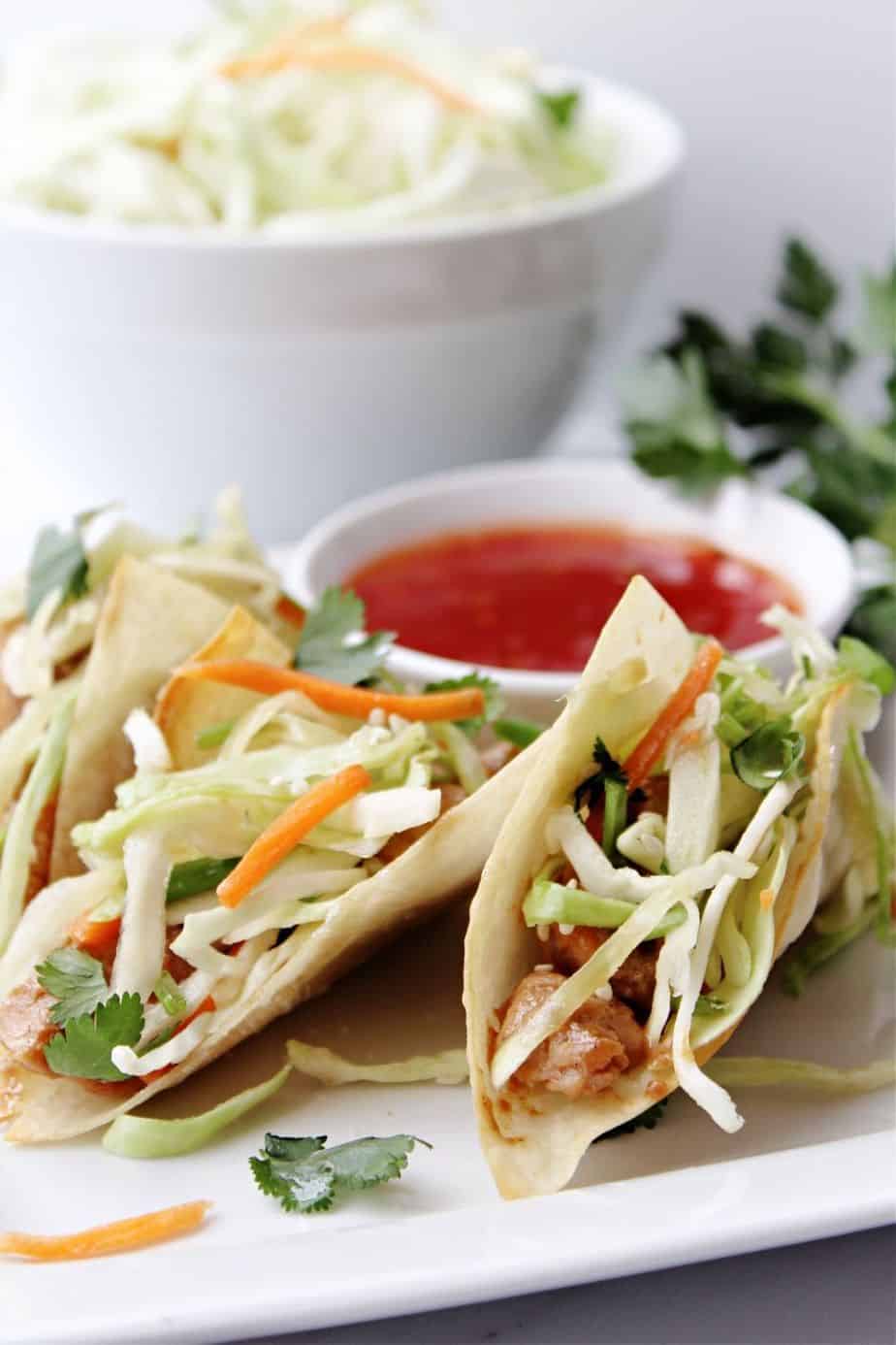 Applebee’s Copycat Wonton Chicken Tacos