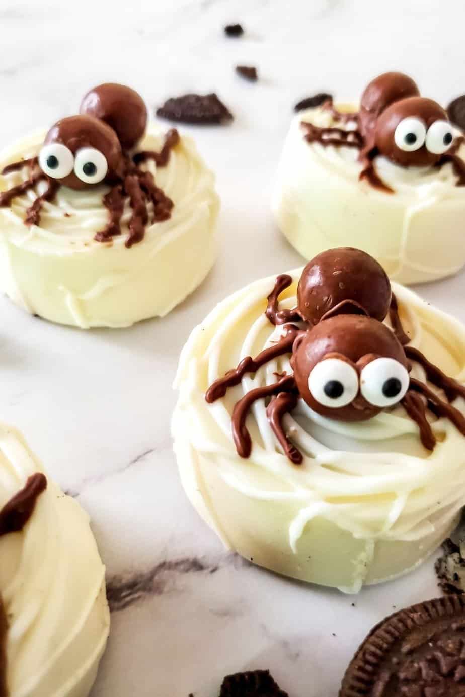 Make these adorable and tasty Chocolate Covered Spider Oreos for the perfect Halloween treat. Children and adults can enjoy the sweet taste and spooky appearance of this easy-to-prepare Halloween Recipe!