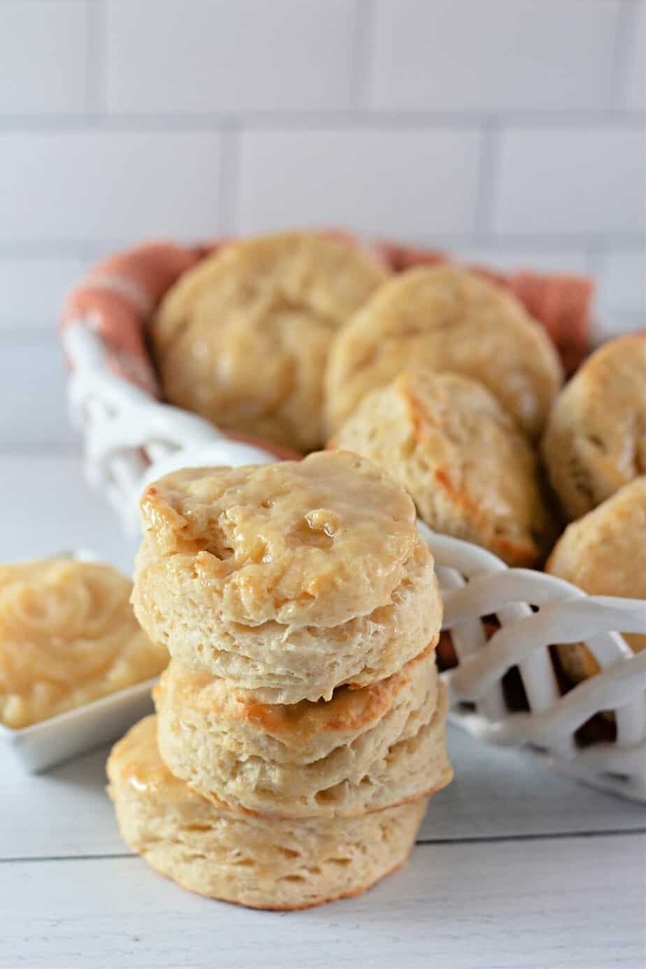 When craving light and fluffy biscuits, give this Honey Butter Biscuits recipe a try. They have the perfect taste and texture, pairing perfectly with all kinds of flavorful meals. These soft and flaky buttermilk biscuits are brushed with homemade honey butter.