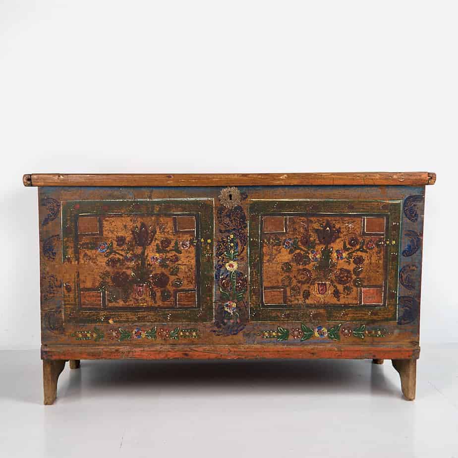 Antique solid wood trunk (c.1890)