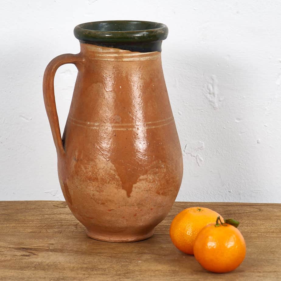 Vase ancien en céramique avec anse (c.1900) #2