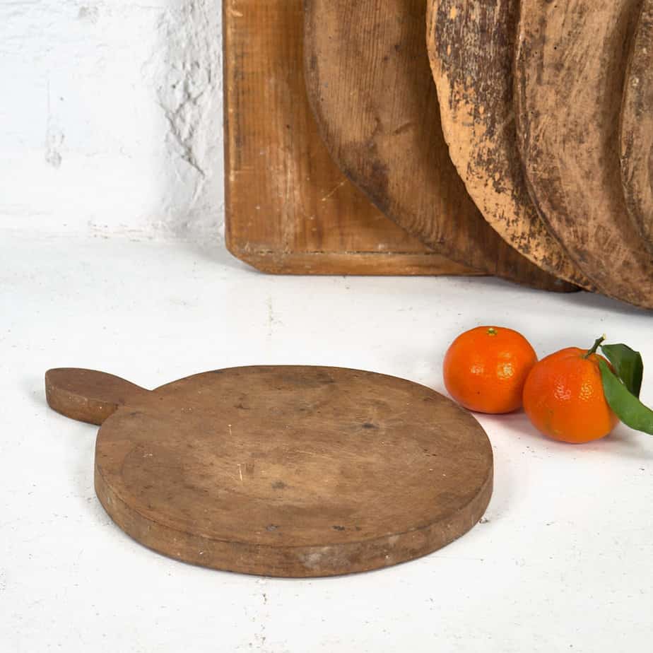 Ancienne planche à découper ronde (c.1920) #6