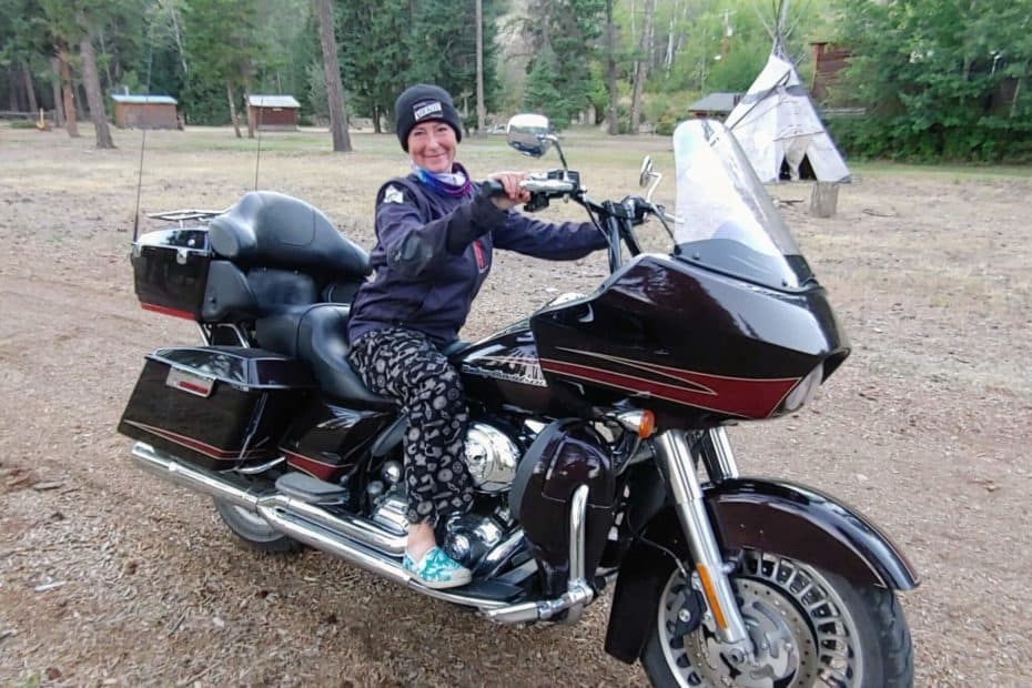 MissVelocity Harley Davidson Horsethief Hideout campgroud