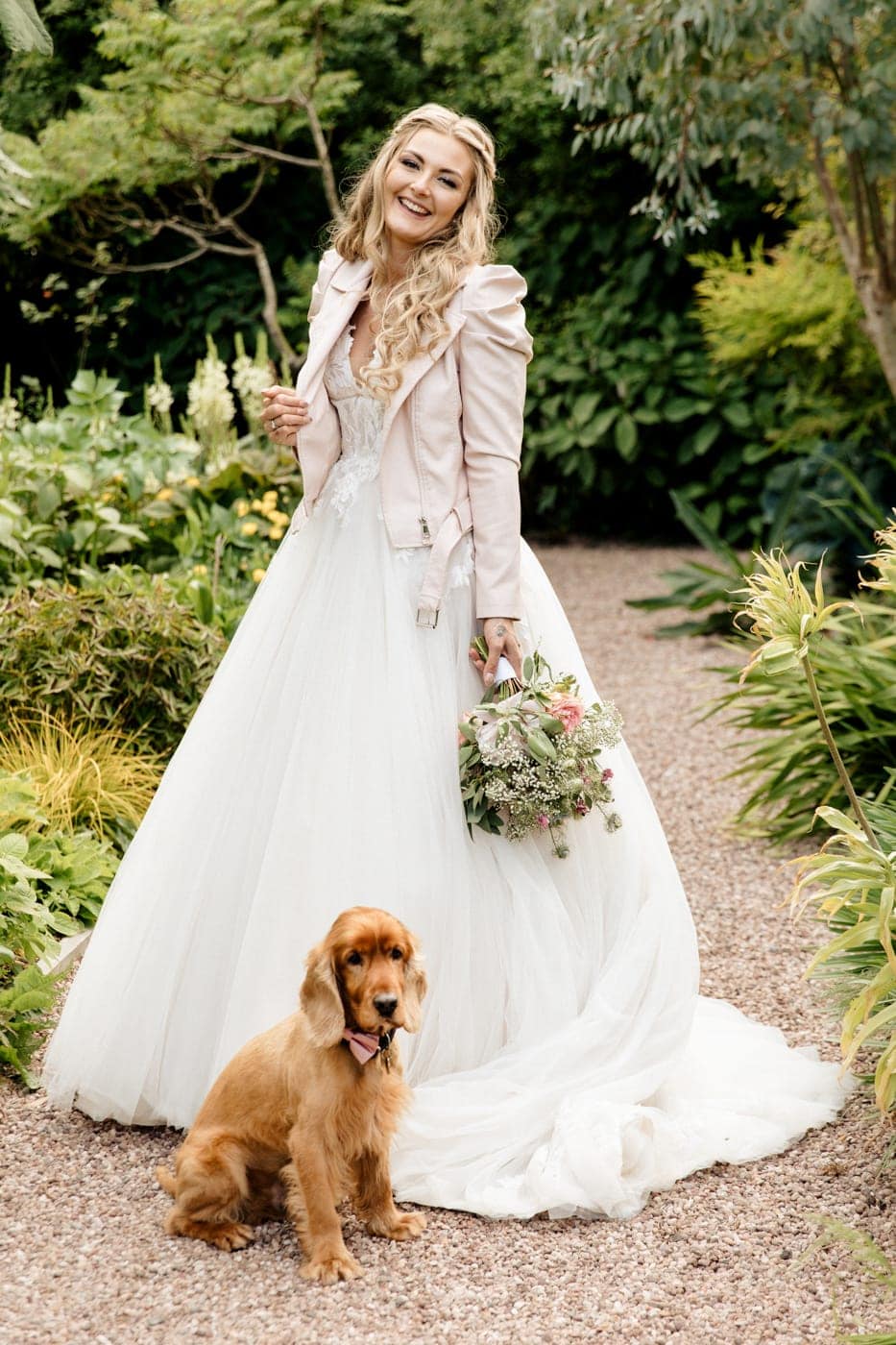 abbeywood estate wedding bride and groom photographs in the garden