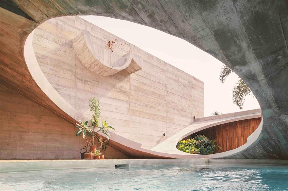 The-Worlds-Most-Spectacular-Modern-Homes_10 The-Worlds-Most-Spectacular-Modern-Homes_10 The World's Most Spectacular Modern Homes_10 modern homes The World’s Most Spectacular Modern Homes The Worlds Most Spectacular Modern Homes 10