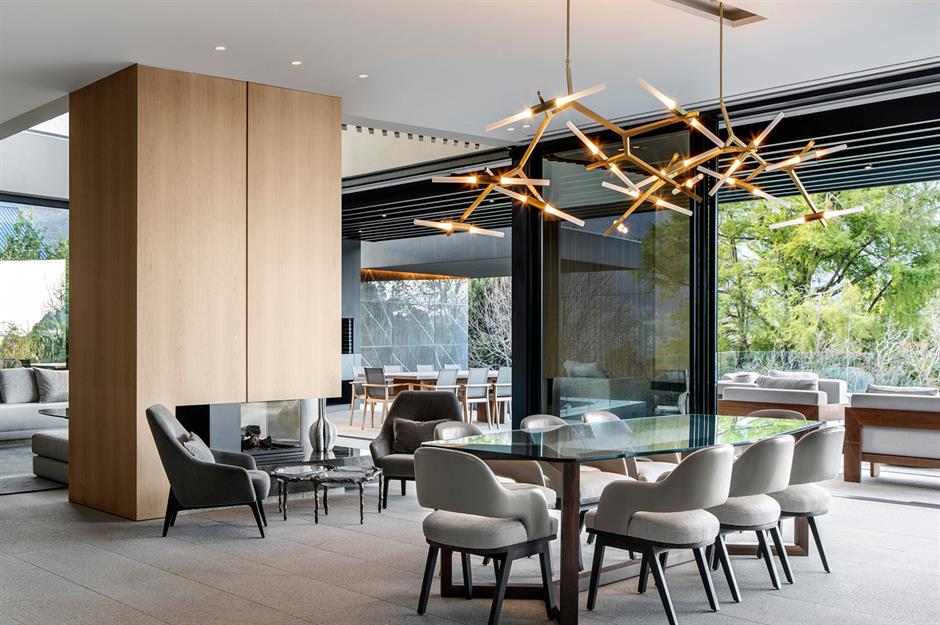 The-Worlds-Most-Spectacular-Modern-Homes_21 The-Worlds-Most-Spectacular-Modern-Homes_21 The World's Most Spectacular Modern Homes_21 modern homes The World’s Most Spectacular Modern Homes The Worlds Most Spectacular Modern Homes 21