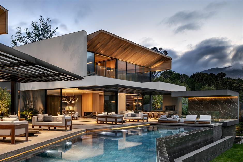 The-Worlds-Most-Spectacular-Modern-Homes_23 The-Worlds-Most-Spectacular-Modern-Homes_23 The World's Most Spectacular Modern Homes_23 modern homes The World’s Most Spectacular Modern Homes The Worlds Most Spectacular Modern Homes 23