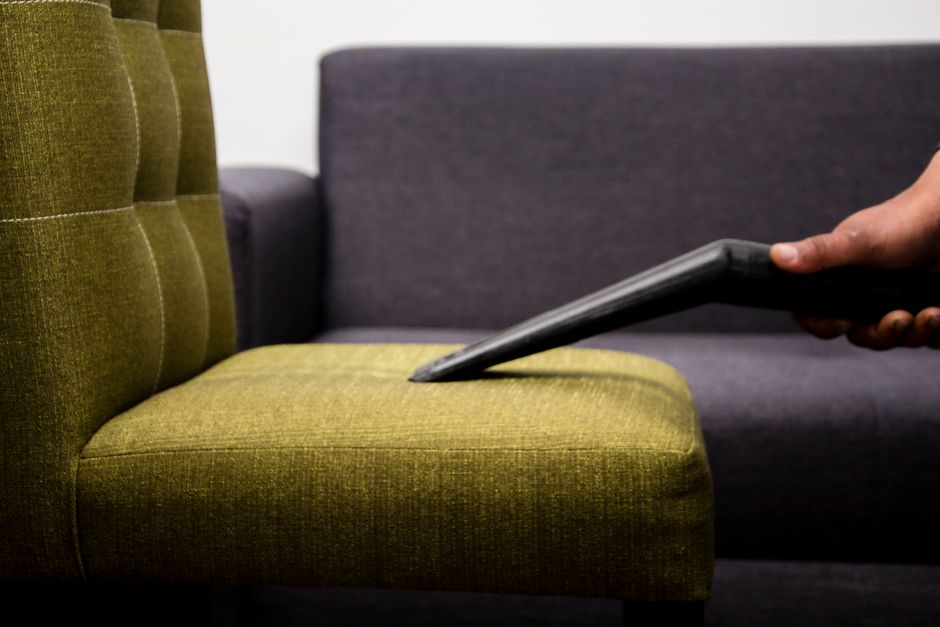 comment nettoyer une chaise en tissu non déhoussable