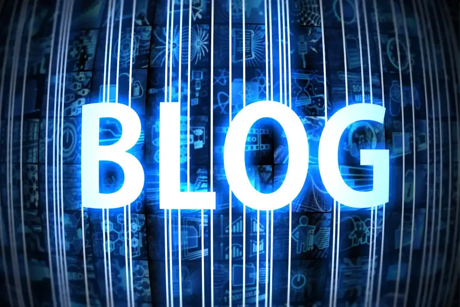 A computer with a clock on the screen, symbolizing efficient time management for bloggers