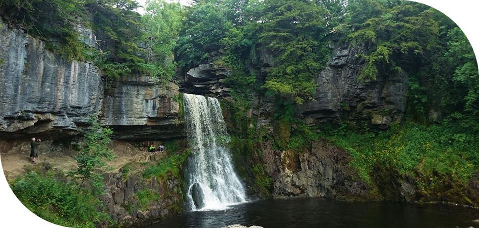 Waterfalls-Walk-Yorkshire-Dales