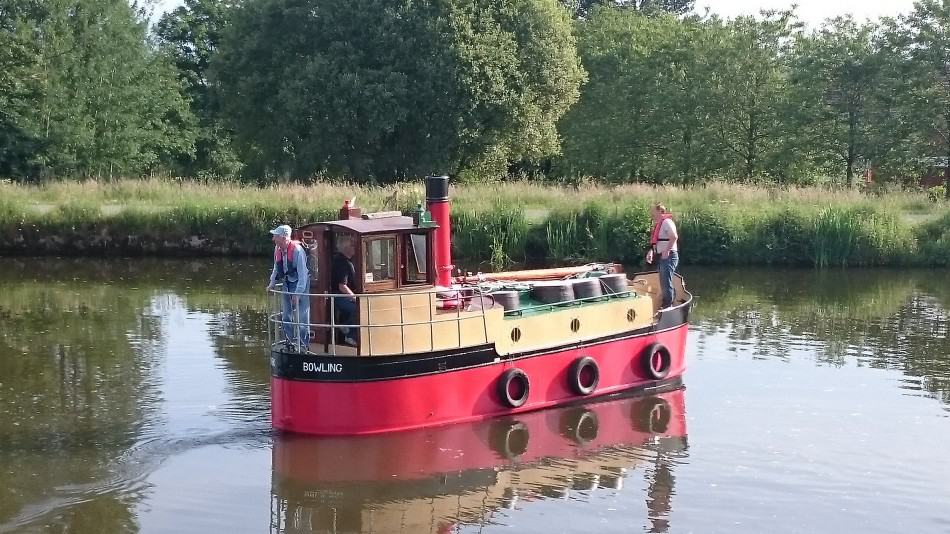 Canal Boat on Union Canal
