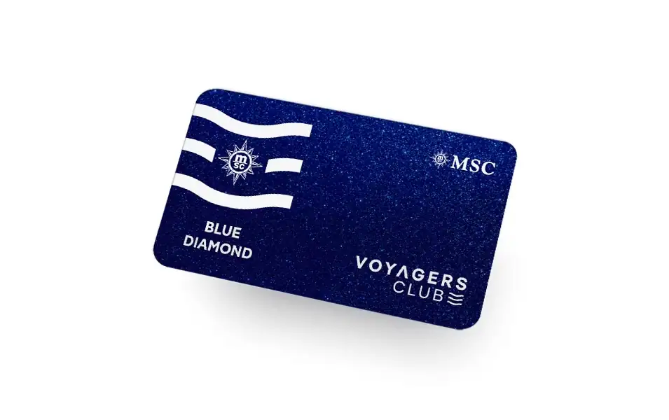 1730994755-blue-diamond-membership-card - Michis Kreuzfahrten msc voyagers club blue diamond mitgliedskarte auf blauem hintergrund.
