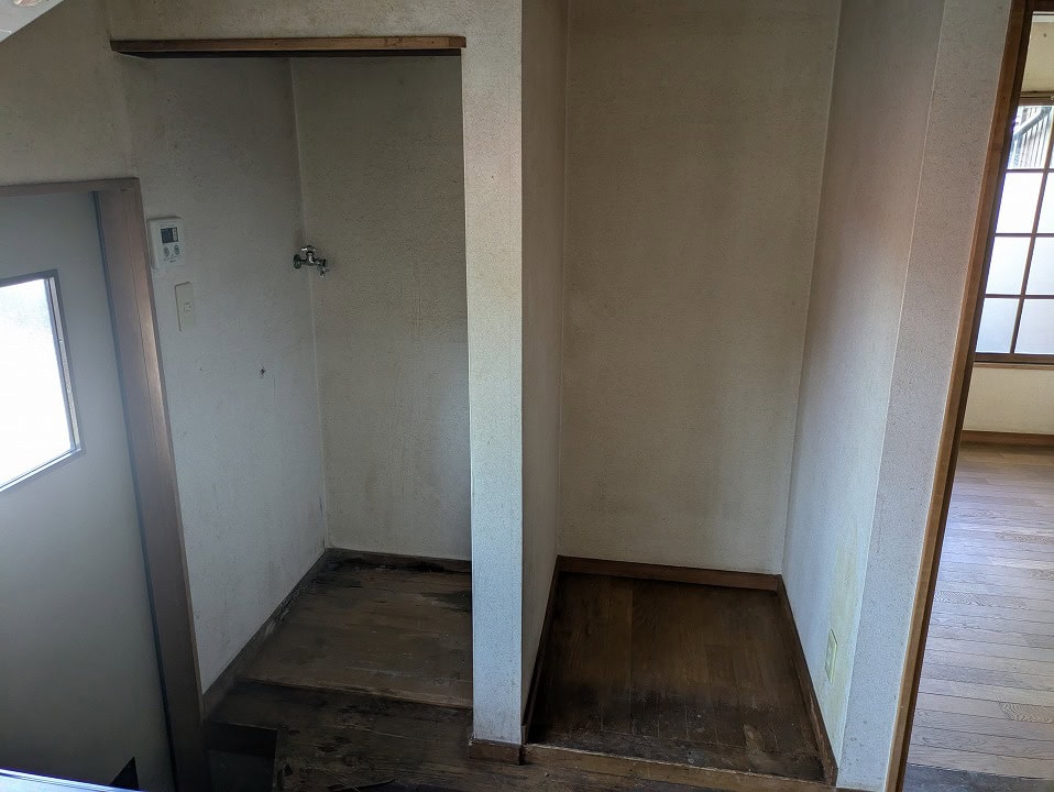 大磯町東小磯 平家一戸建て築80年超え 庭付き貸家