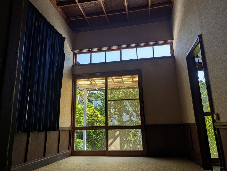大磯町東小磯 平家一戸建て築80年超え 庭付き貸家
