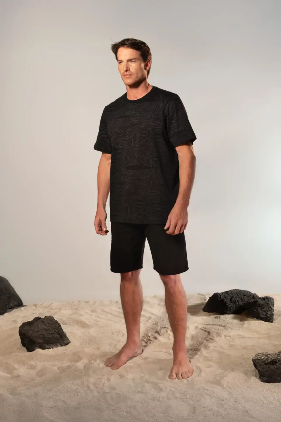 Camiseta Corrientes y Tiburónes Negro