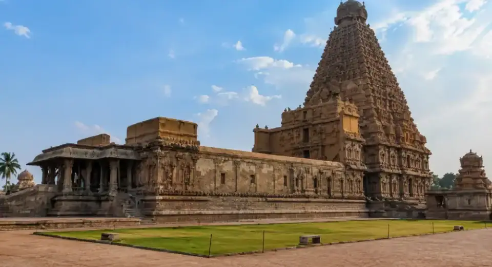 Brihadeeswarar Temple