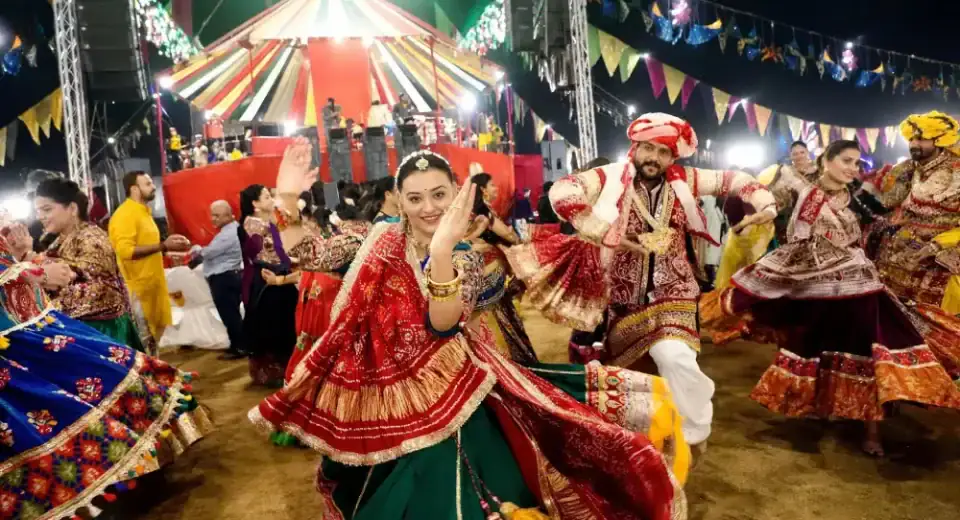 Dandiya