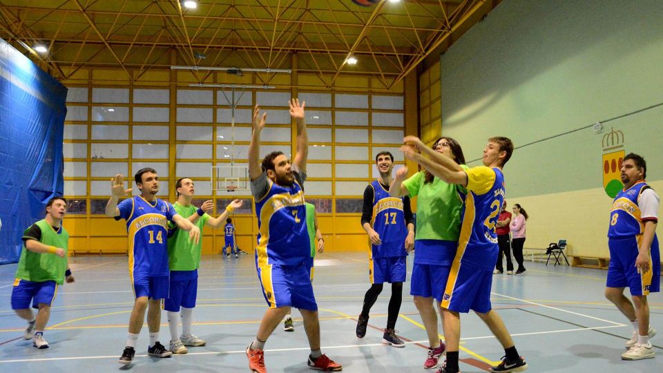 actividades deporte club amigos