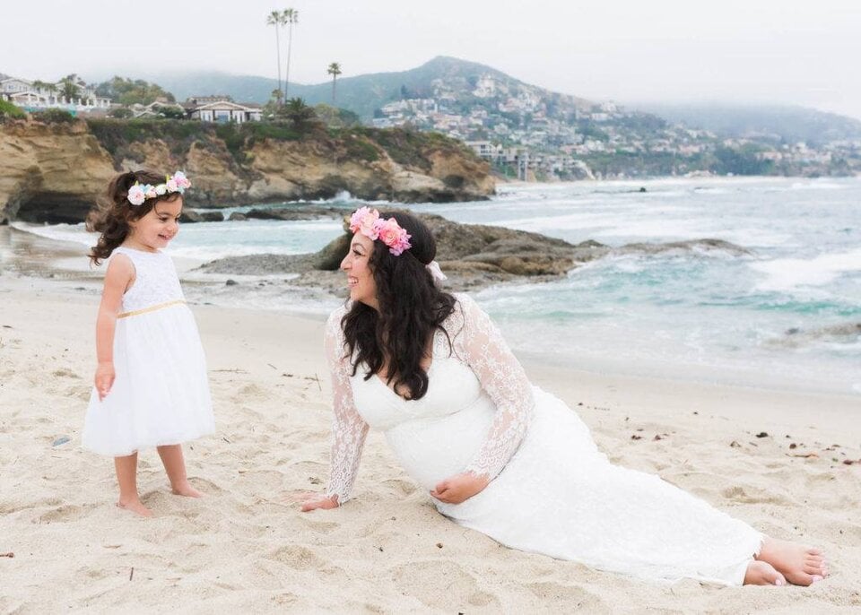 beach maternity photo white gown