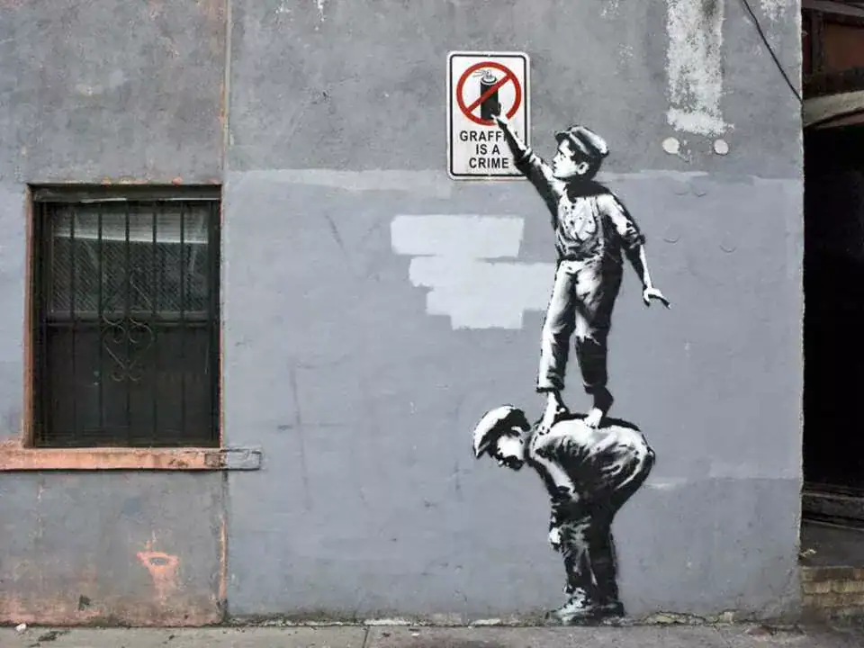 Banksy : Punk ou Génie du Marketing ?