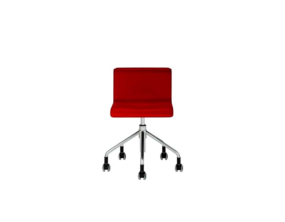 Sedia girevole regolabile in altezza con o senza ruote per garantirti il massimo del comfort.