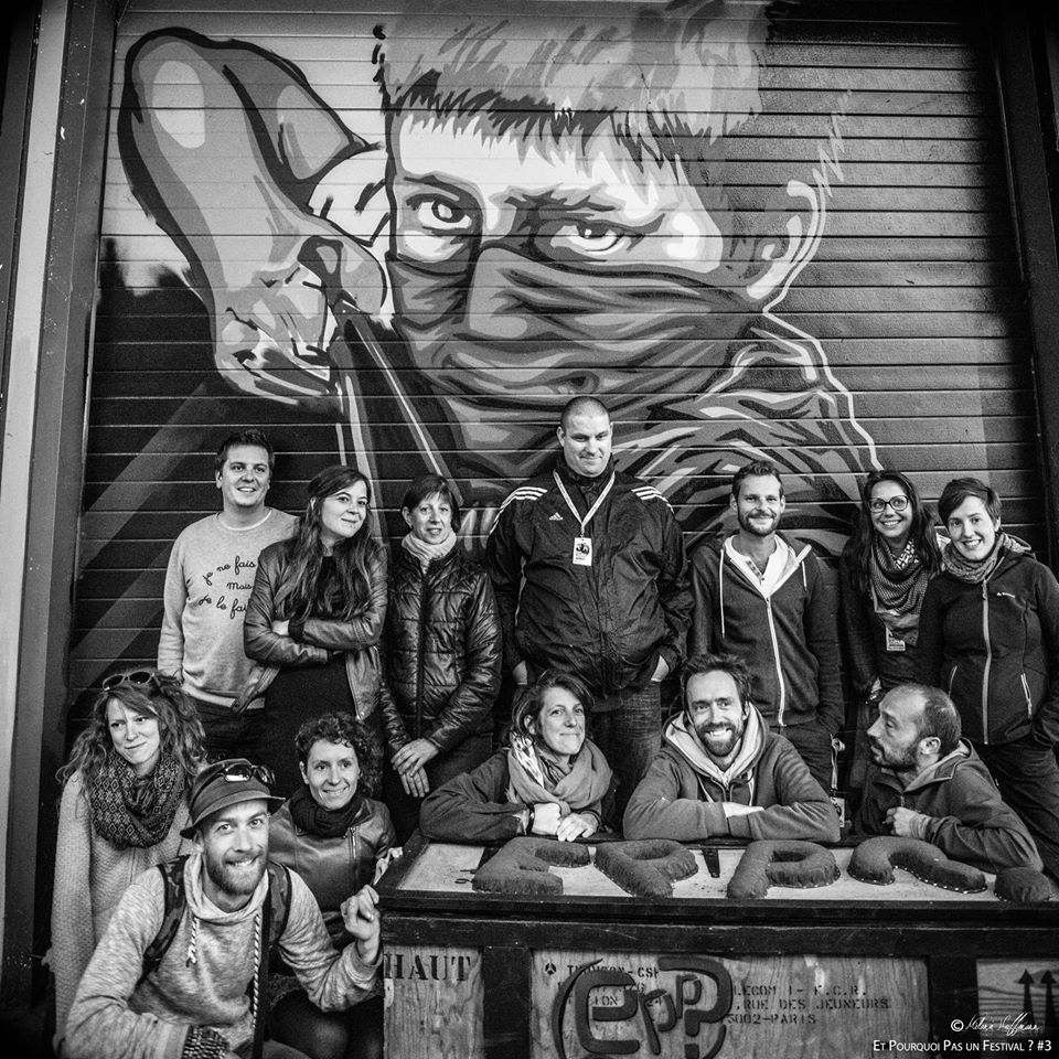 Qui sommes-nous_ Affiches