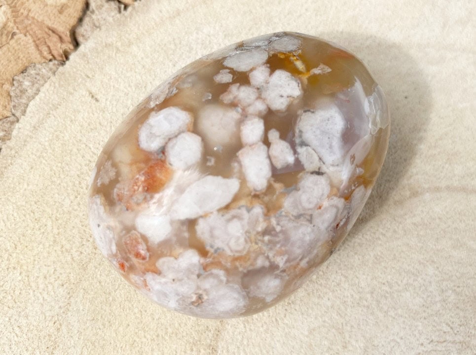 Spiral Crystals UK - Flower Agate Pebble