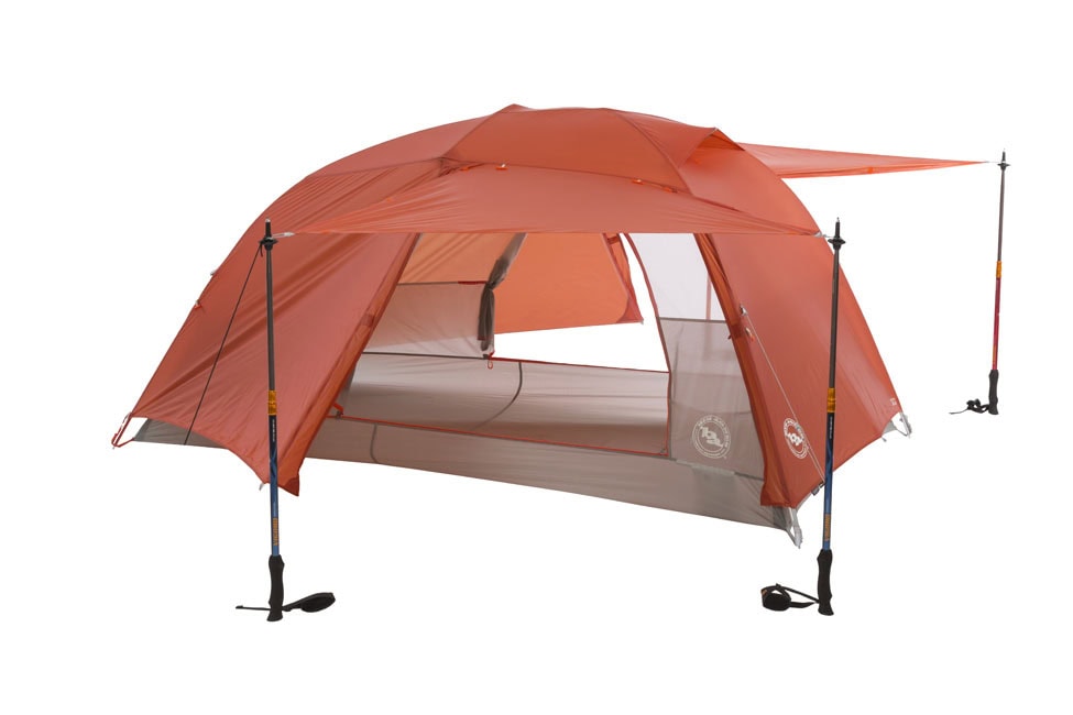 Big Agnes Copper Spur hv ul 2 avec ses 2 portes montées en mode auvent
