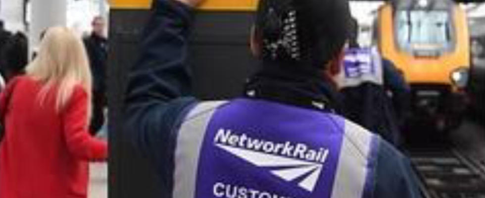 Greve atinge sistema ferroviário britânico nesta segunda