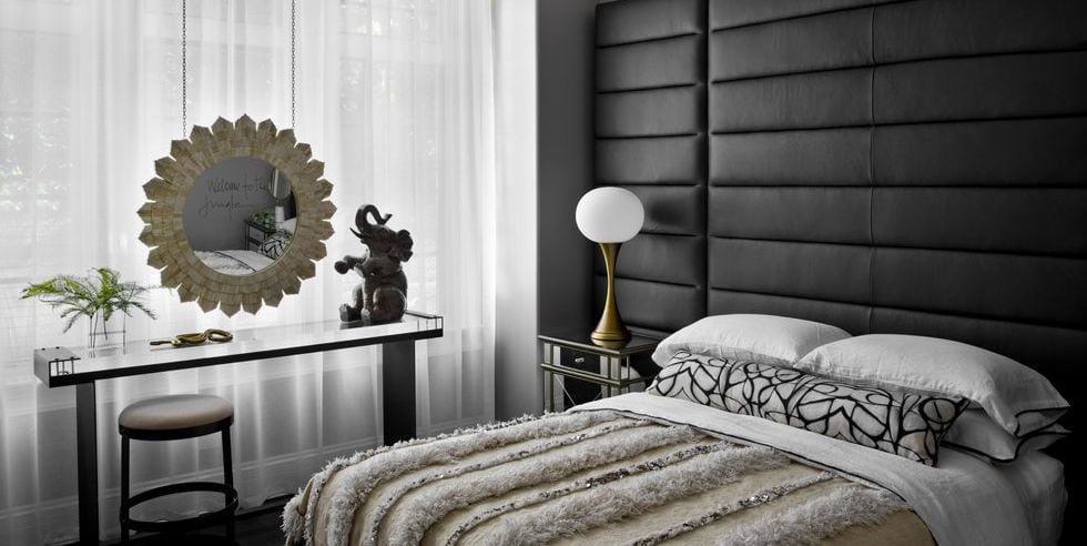 bedroom-decor-06-1502127402 bedroom-decor-06-1502127402 bedroom ideas 75 Bedroom Ideas That Are The Very Definition Of Beauty Sleep bedroom decor 06 1502127402