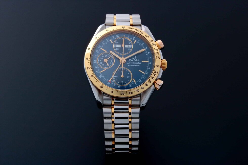 Lot #3240A – Omega Speedmaster Chronograph Triple Calendar Watch 3321.80 Omega Omega