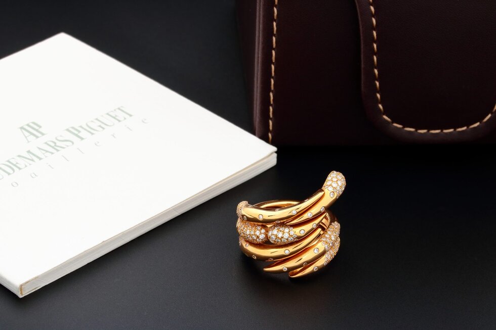 Lot #3152 – Audemars Piguet Givrine Rose Gold Diamond Ring Jewelry Audemars Piguet