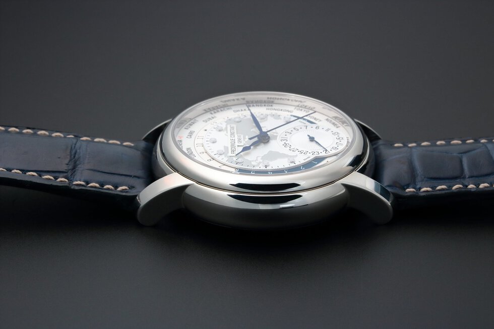 Lot #3211 – Frederique Constant Kuwait World Time GMT Watch FC-718KW4H6 Frederique Constant Frederique Constant FC-718KW4H6