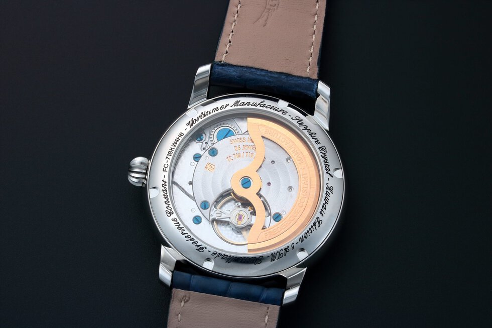 Lot #3211 – Frederique Constant Kuwait World Time GMT Watch FC-718KW4H6 Frederique Constant Frederique Constant FC-718KW4H6
