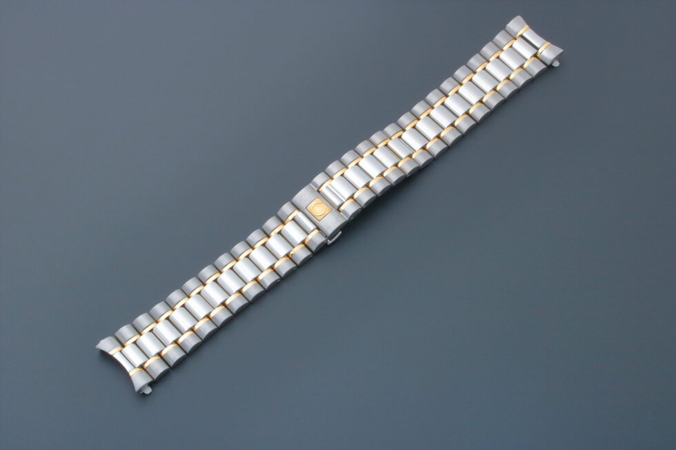 Lot #3249E – Omega Speedmaster Tutone Watch Bracelet 18MM 1489/813 Speedmaster Omega 1489/813