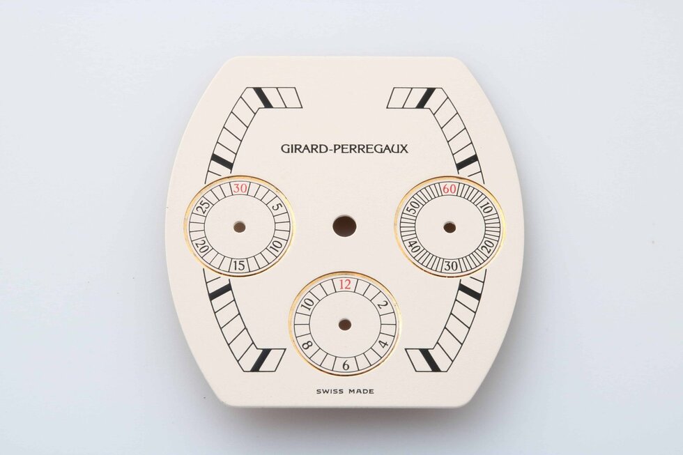 Lot #HB31-024 – Girard Perregaux Chronograph Tonneau Shaped Watch Dial Girard Perregaux Girard Perregaux Chronograph Dial
