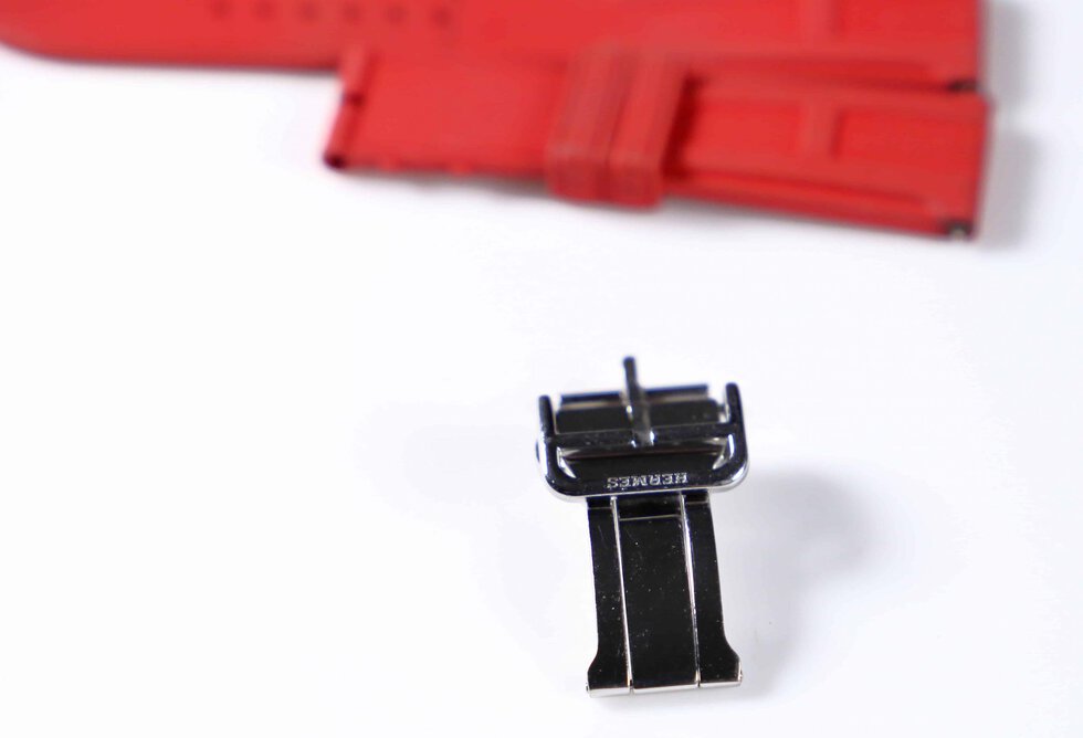 Lot #6296 – Hermes 20MM Rubber Strap with Hermes Deployant Buckle Hermes