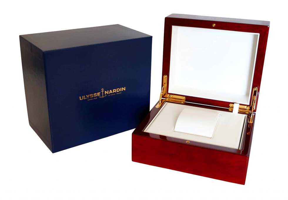 Lot #6461A – Ulysse Nardin Presentation Wood Watch Box Ulysse Nardin Ulysse Nardin