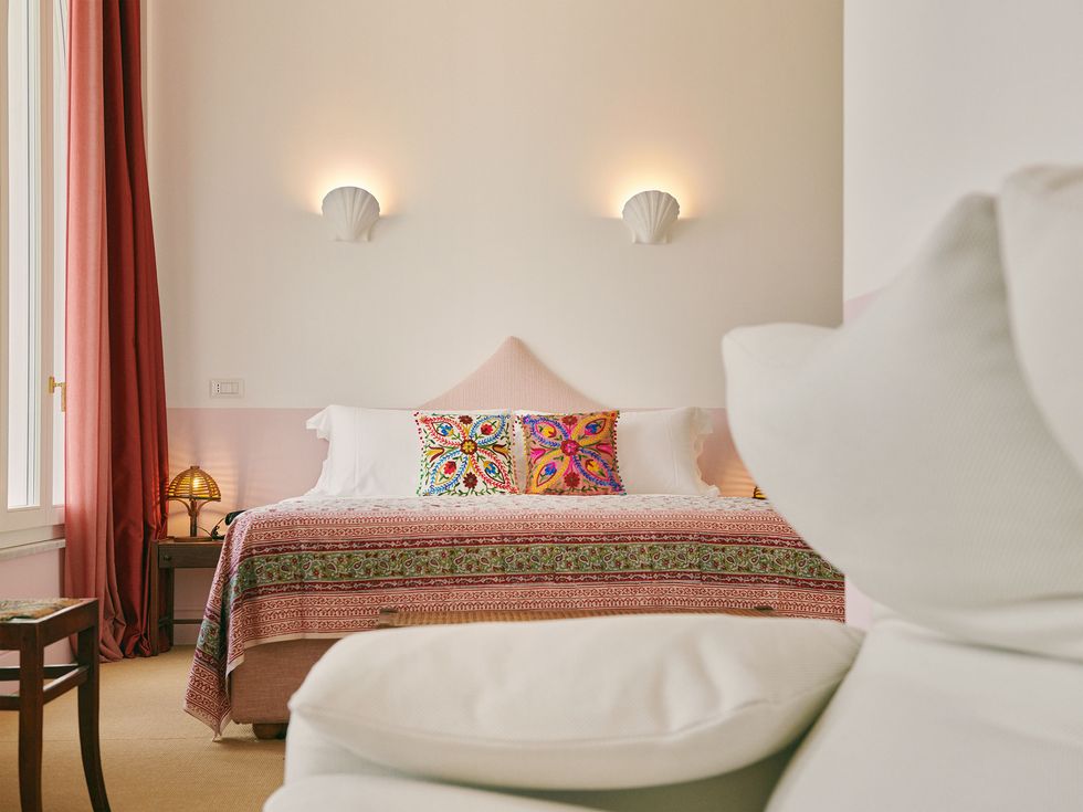 best-new-hotels-in-the-world-2022-capri-hotel-marine-billet-7-1658781323 best-new-hotels-in-the-world-2022-capri-hotel-marine-billet-7-1658781323 new hotels The 12 Best New Hotels In The World best new hotels in the world 2022 capri hotel marine billet 7 1658781323