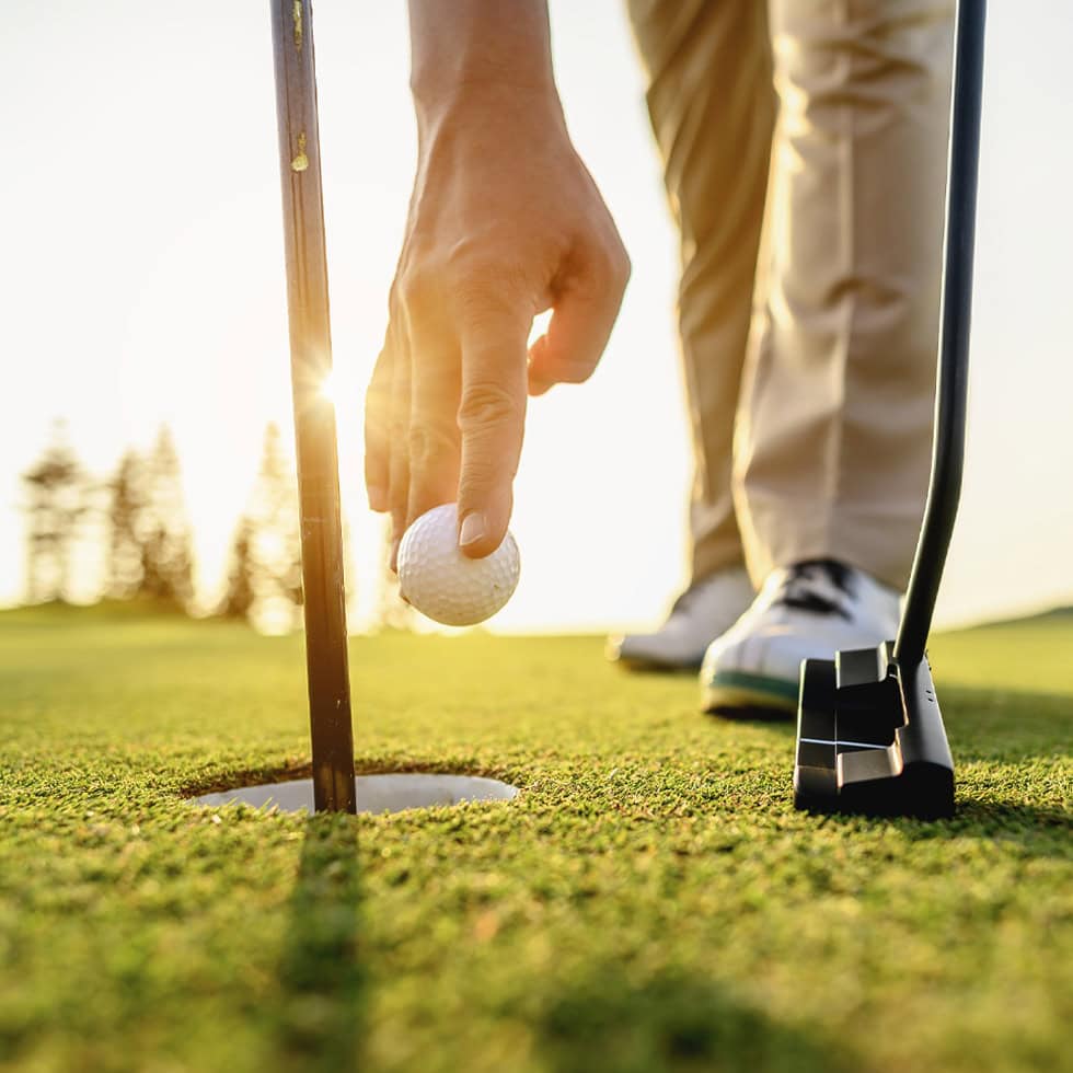 Golf and Tennis Injuries and Regenerative Medicine Treatments - bionwoRx. Golf elbow pain and tennis elbow pain treatment.