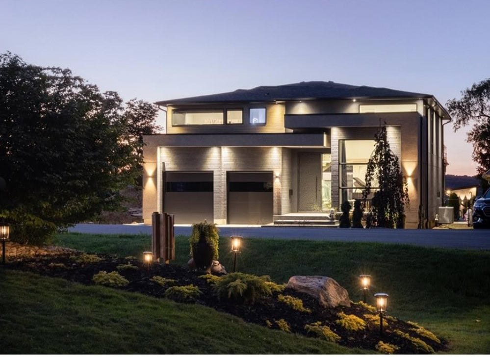 luxury house