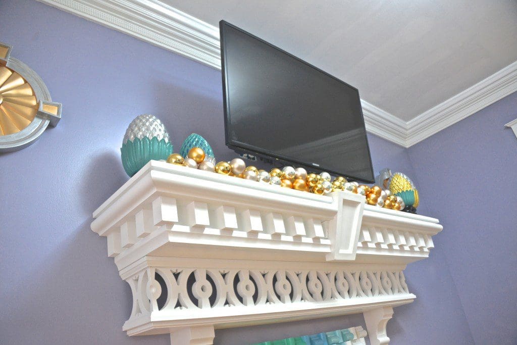 Fypon Mantle 1 Home decor how to Make a holiday mantle Fireplace not required MyFixitUpLife MyFixitUpLife Home decor